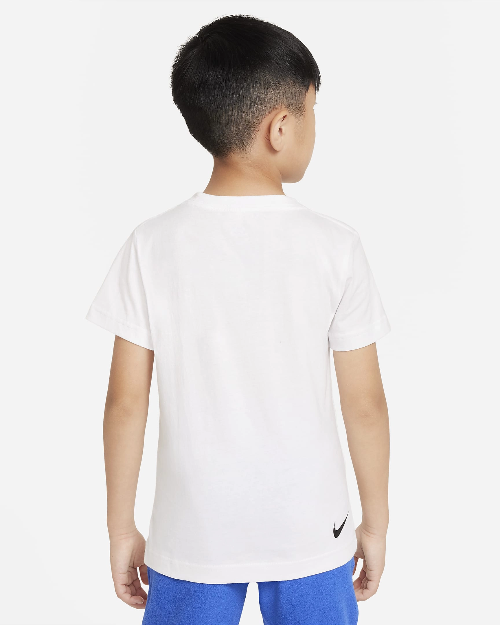 Nike Çocuk ACG Tişört – Eğlenceli ve Konforlu Bir Seçim!